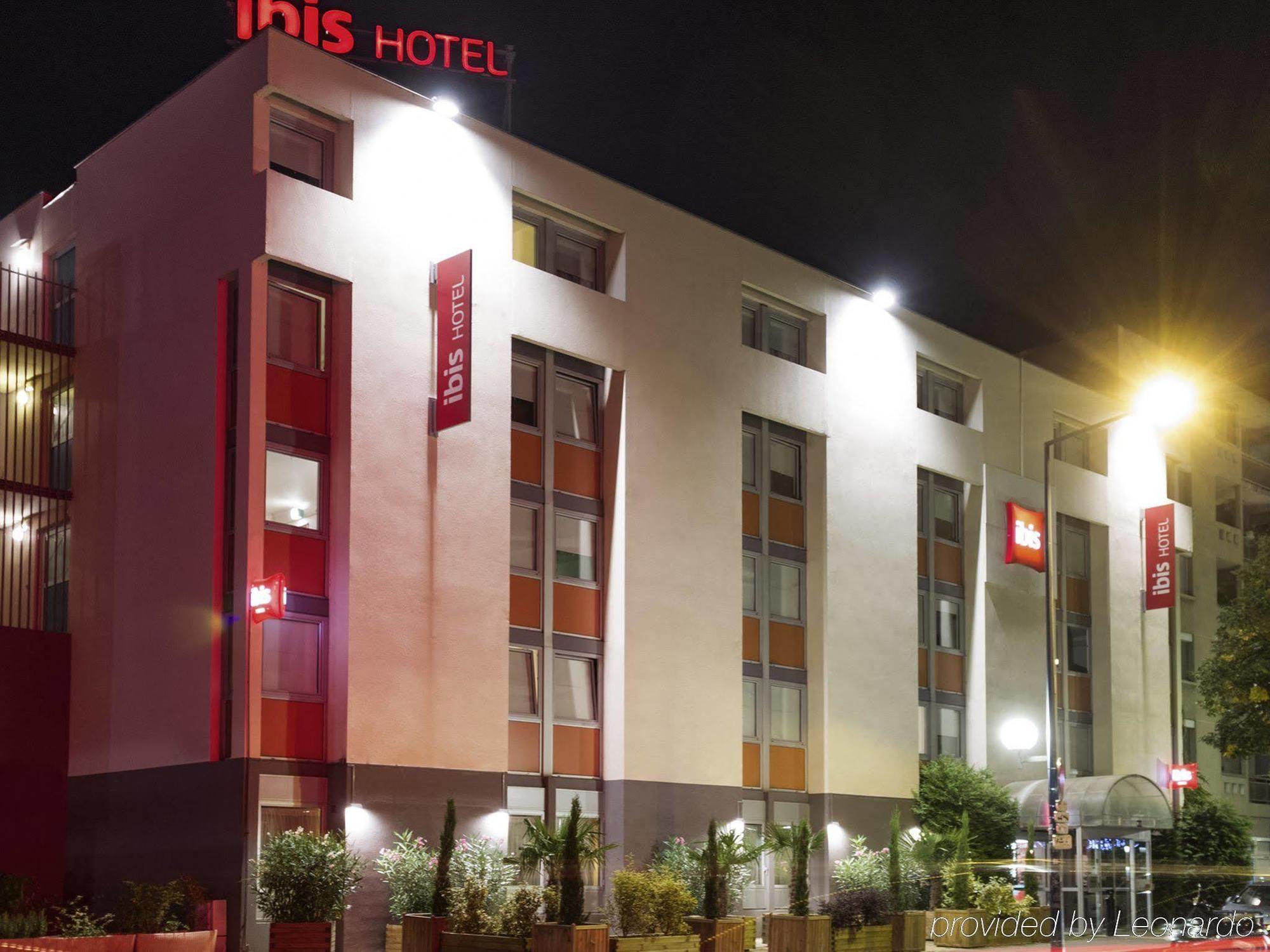 ibis Lyon Gerland Merieux Exterior foto